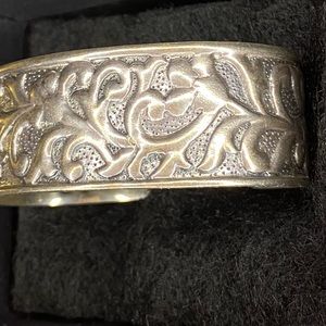 Silpada, textured cuff bracelet, Sterling Silver 925